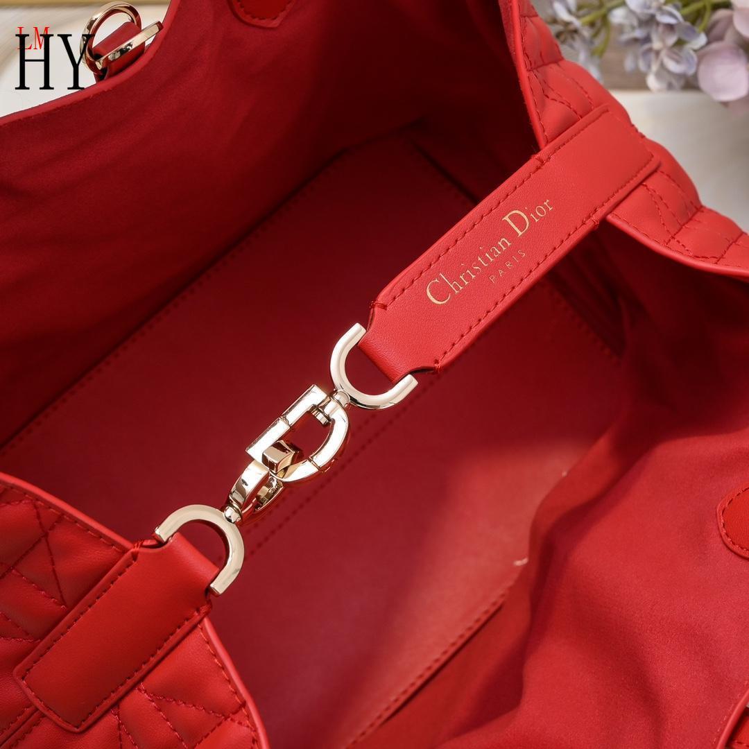 dior red quilted handbag set - 28.5*19*21cm - Image 3