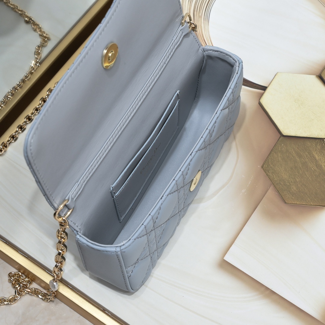 dior blue quilted leather crossbody bag - 18.5x10x4 cm - Image 3