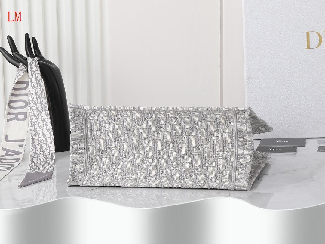 dior christian dior gray tote bag - 36 x 27.5 x 16.8 cm - Image 3