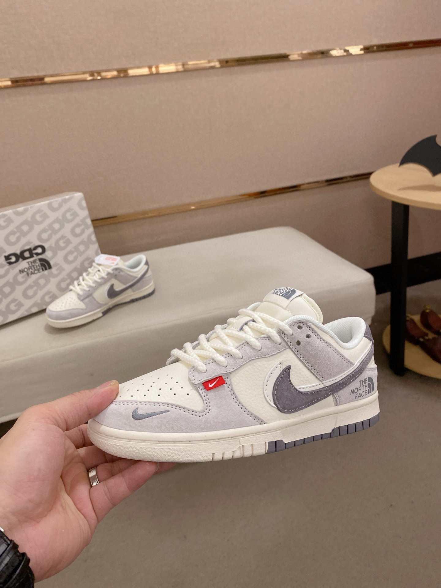 nike x the north face dunk low sneakers - size 35/44 - Image 3