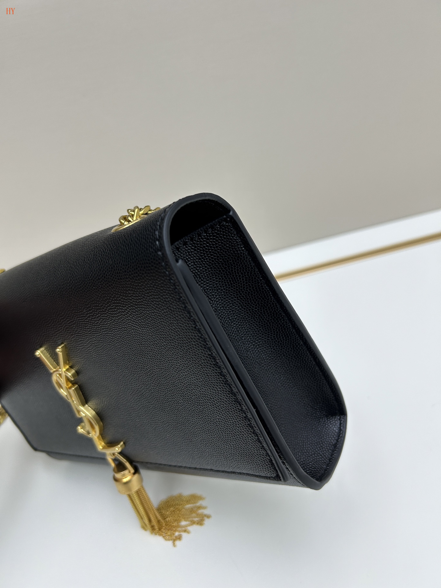 yves saint laurent black crossbody bag 23*15*6 cm - Image 3