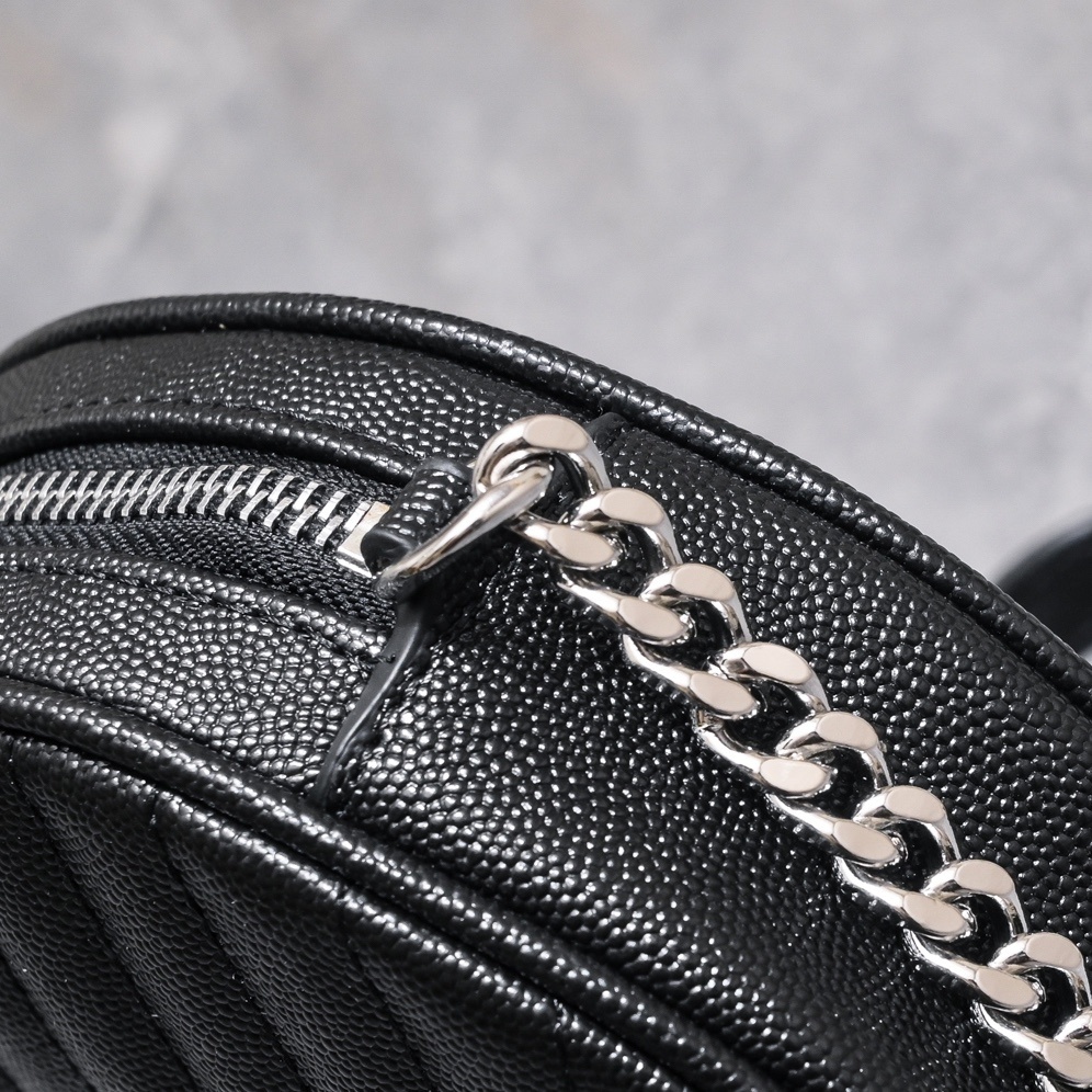 yves saint laurent round black bag 17x17x5.5 cm - Image 3