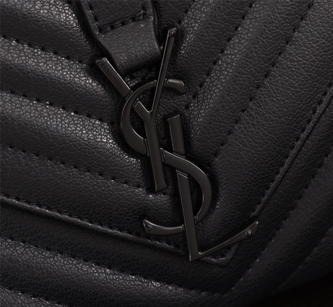 yves saint laurent black chevron handbag 32*21*9 - Image 3