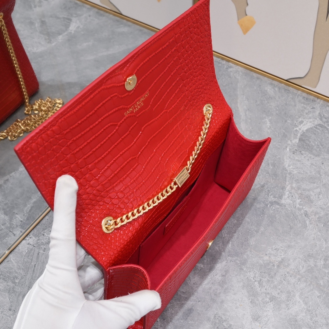 yves saint laurent red croc-embossed chain bag 24*5.5*14.5 - Image 3