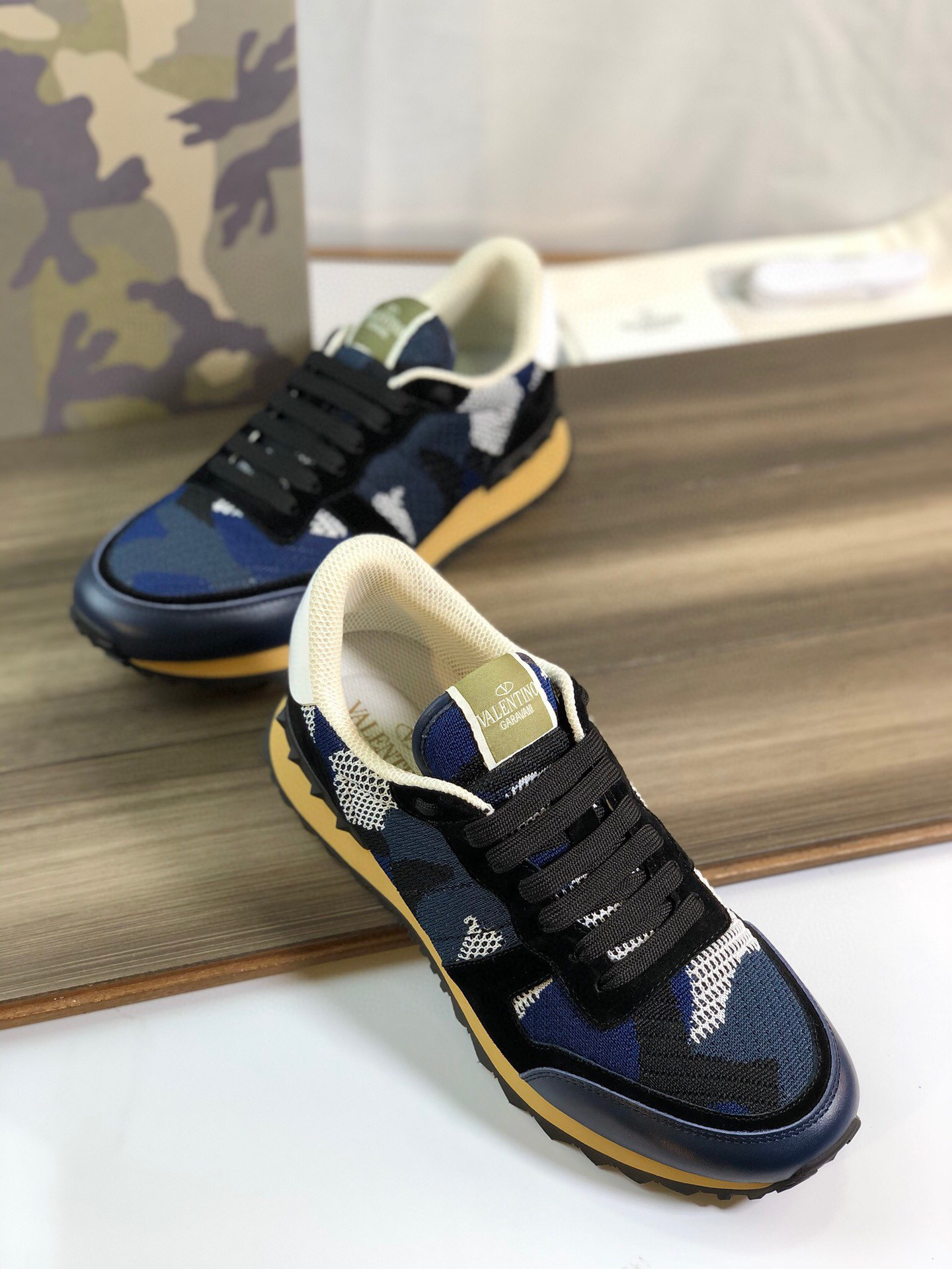 valentino casual sneakers size 38-44 - Image 3
