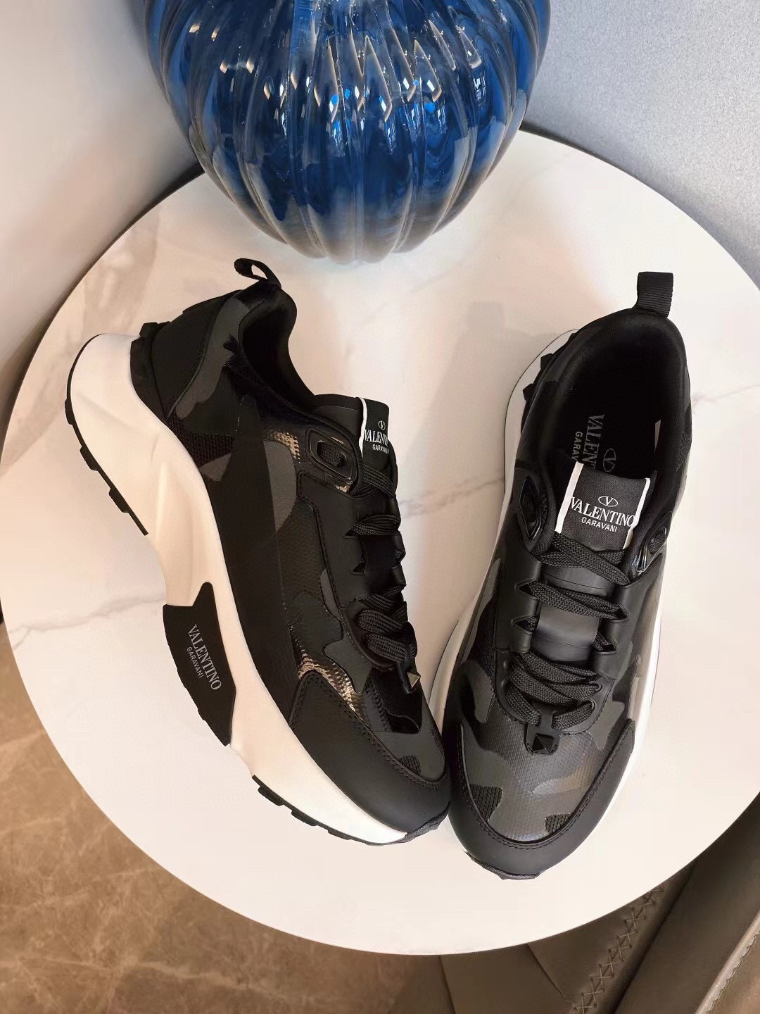 valentino unisex sneakers - size 35-44 - Image 3