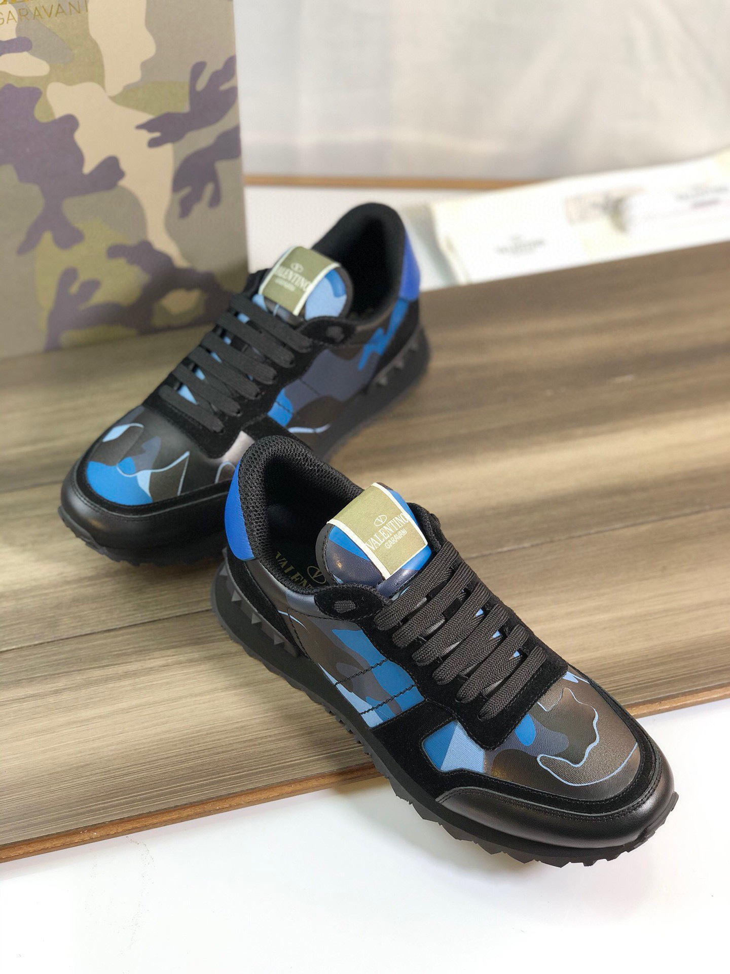 valentino camouflage sneakers size 38-44 - Image 3