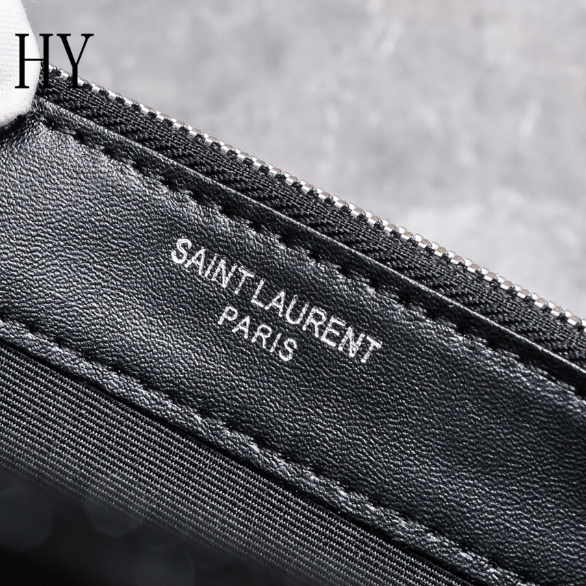 yves saint laurent black chevron wallet on chain - 20x17x6cm - Image 3