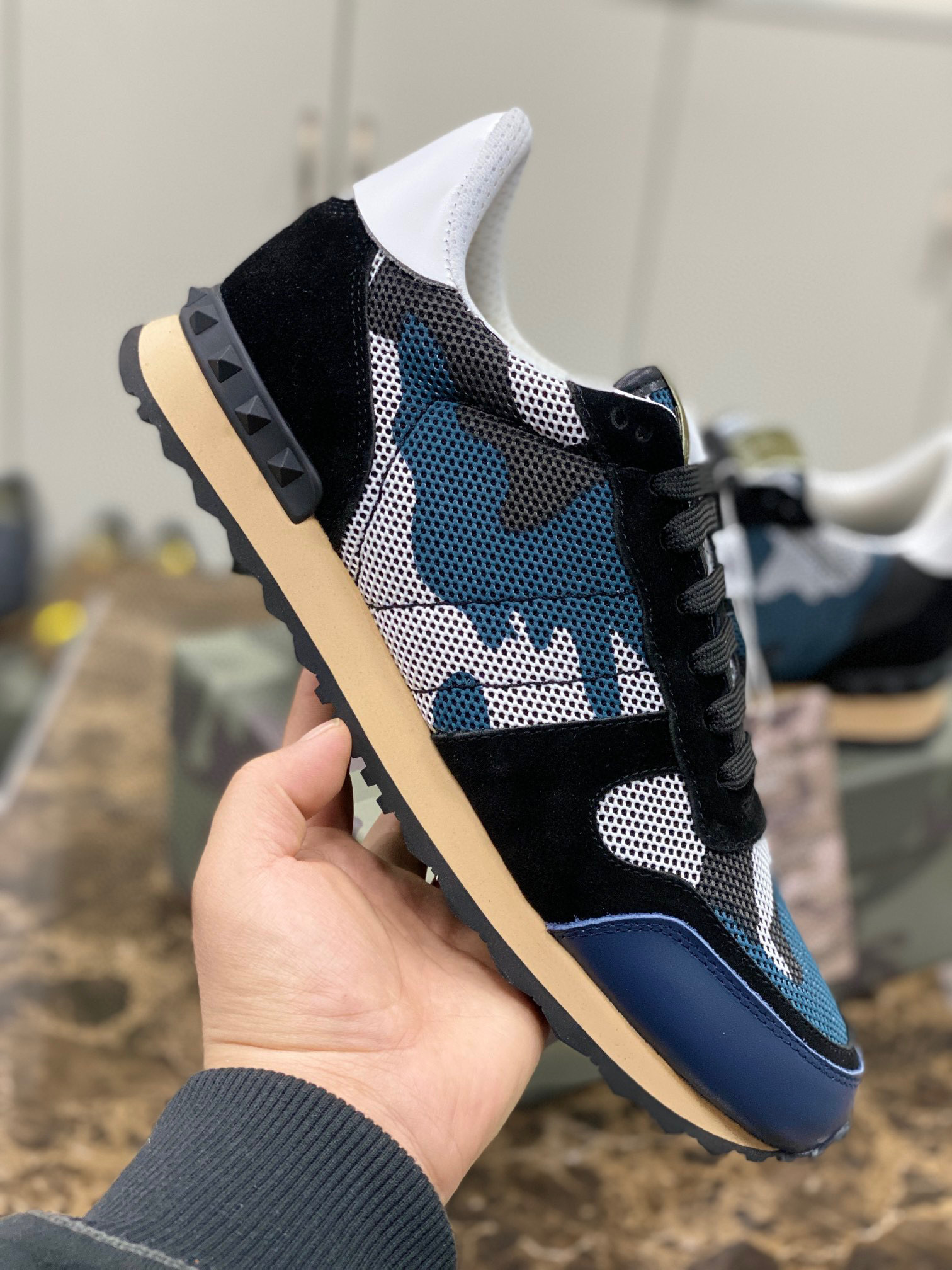 valentino casual sneakers size 38-44 - Image 3