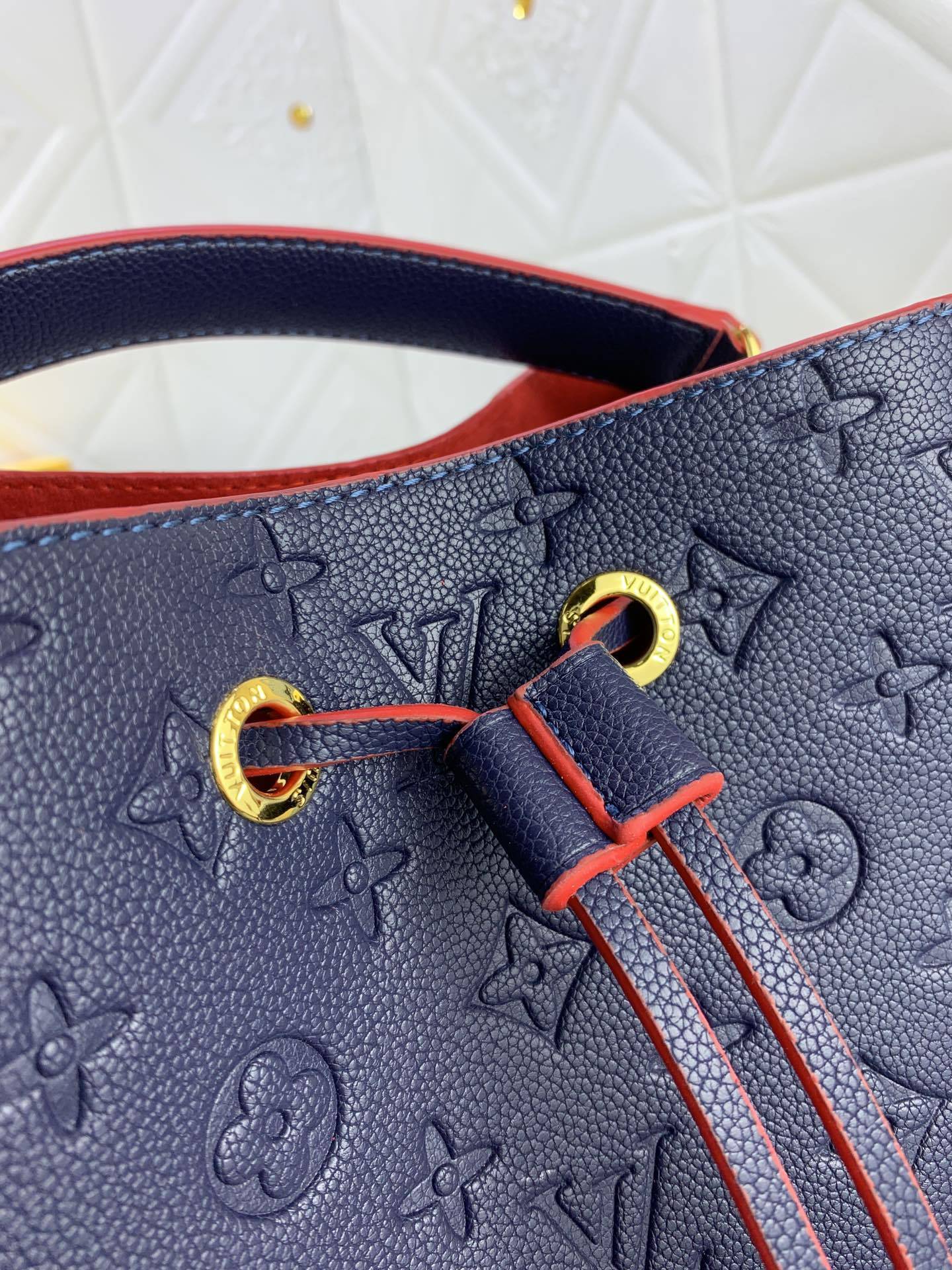 louis vuitton bucket bag - 26x26x17.5 cm, model 118012 - Image 4