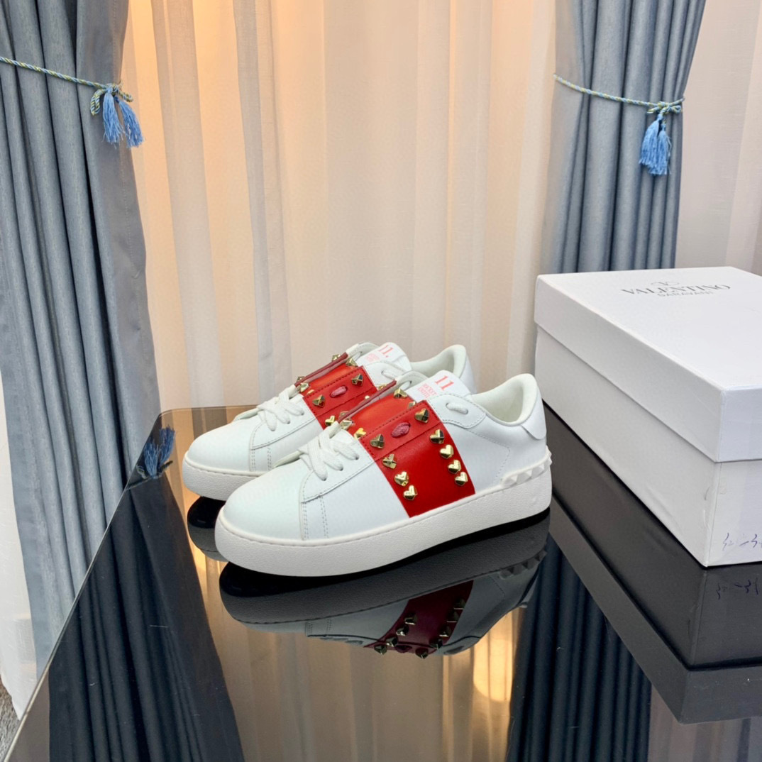 valentino couples sneakers 35-44 with studded design - Image 4
