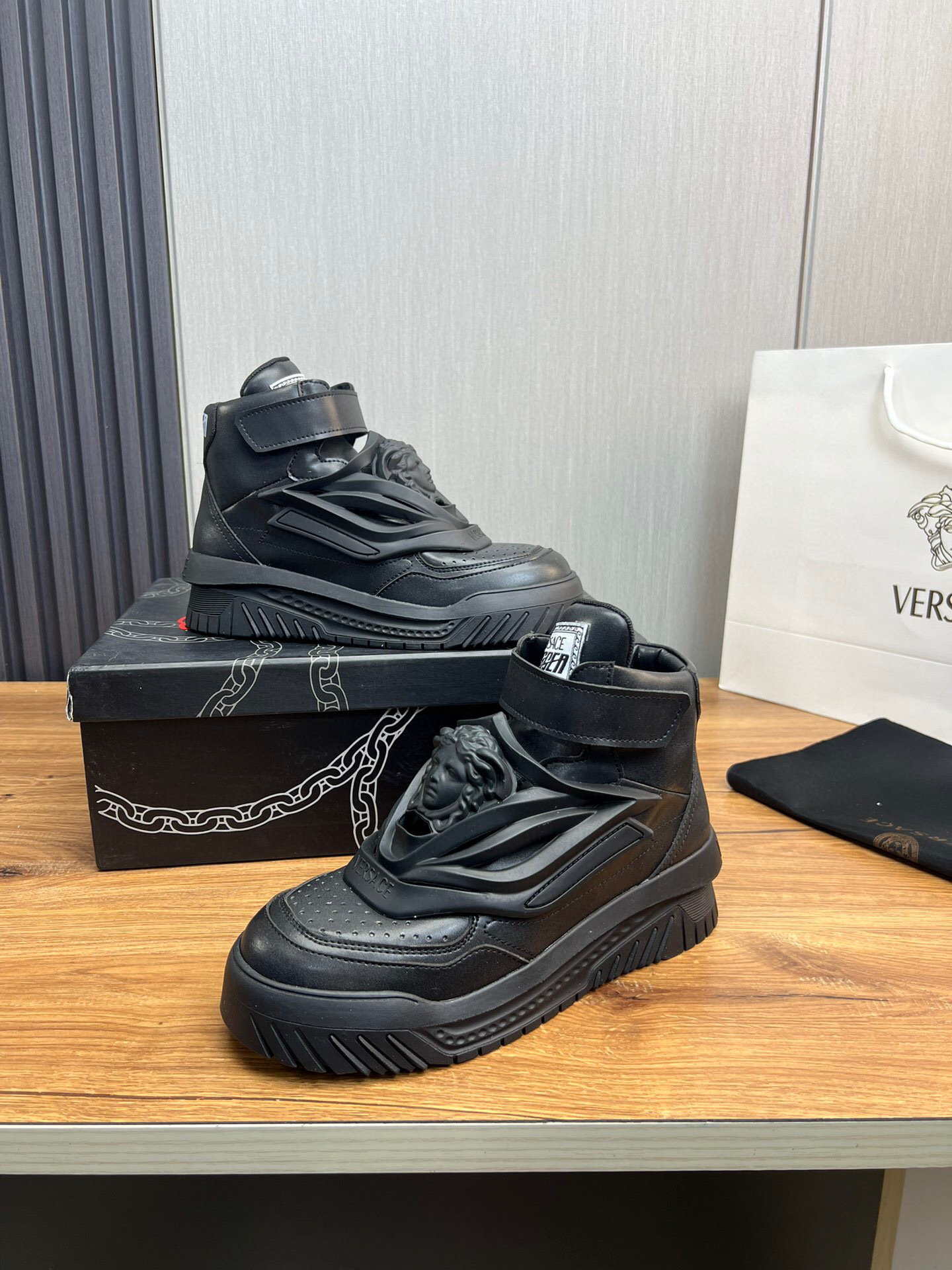 versace black sneakers size 38-44 - Image 4