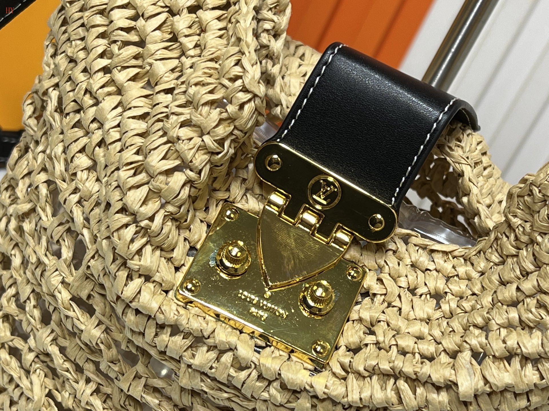 louis vuitton woven bag 19*16*12 - sku: 118091 - Image 4