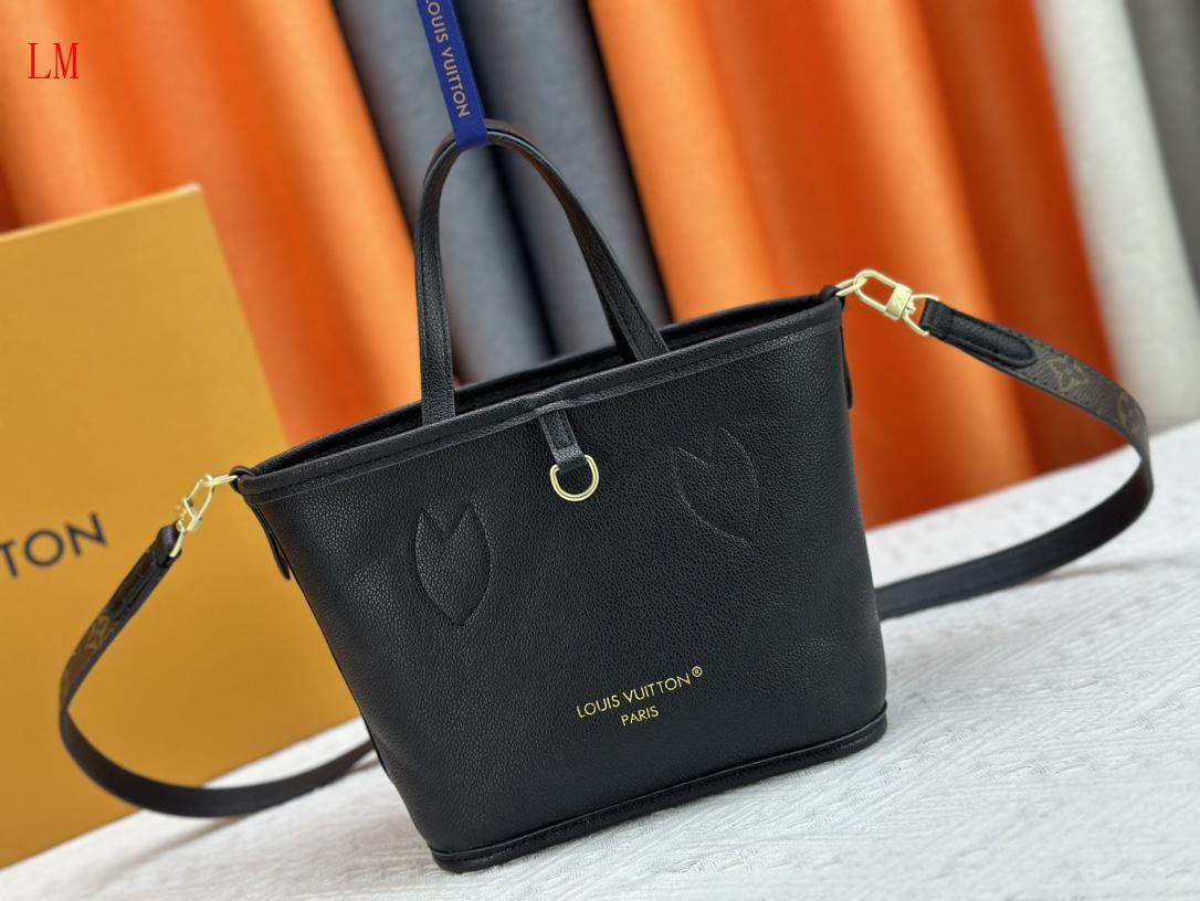 louis vuitton monogram canvas tote bag 24x19x9 cm - Image 4