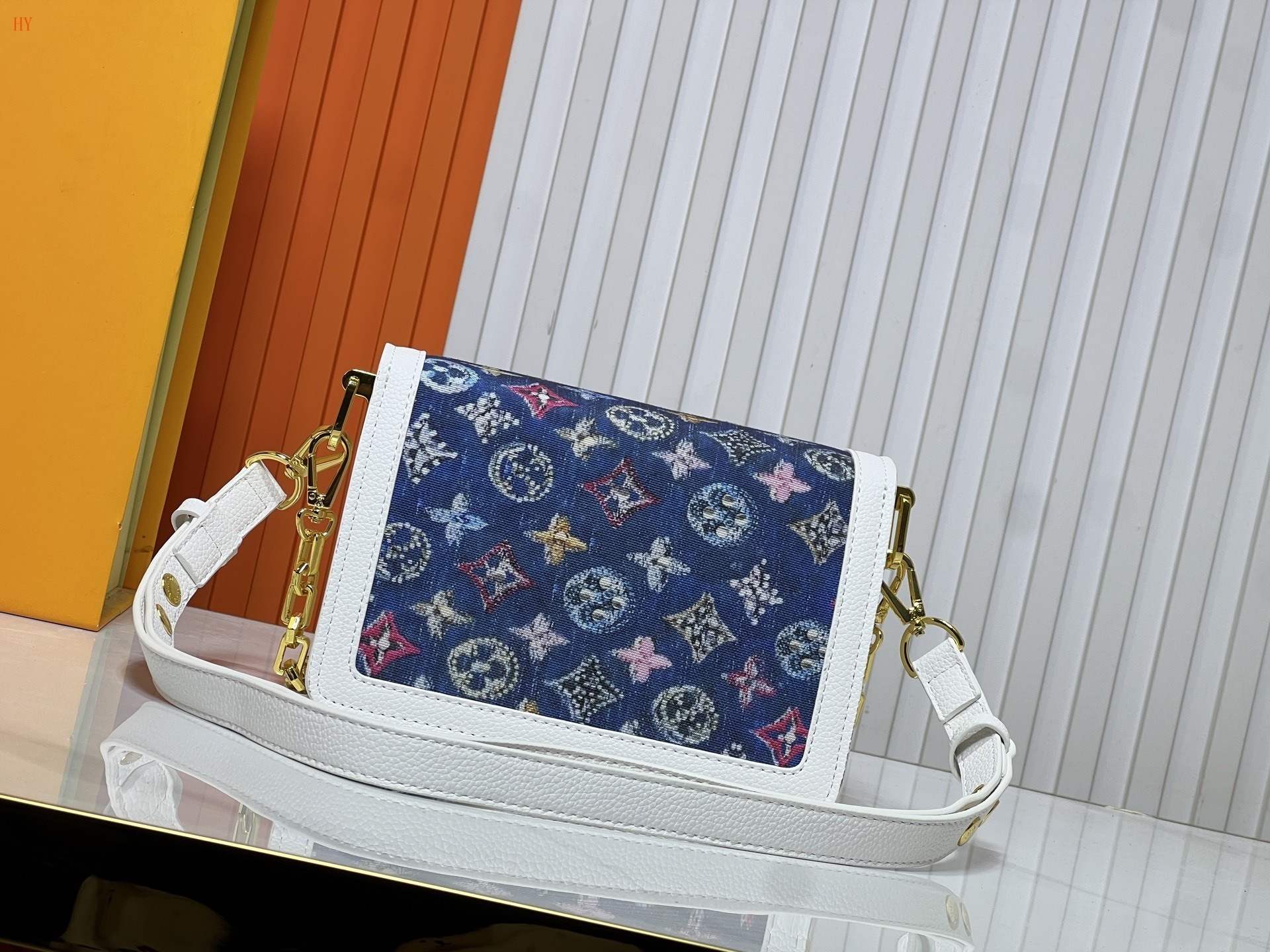 louis vuitton 20*14*10 monogram bag - sku: 118042 - Image 4