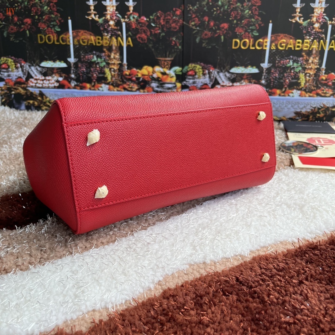 dolce & gabbana red handbag 25x20x12 cm - Image 4