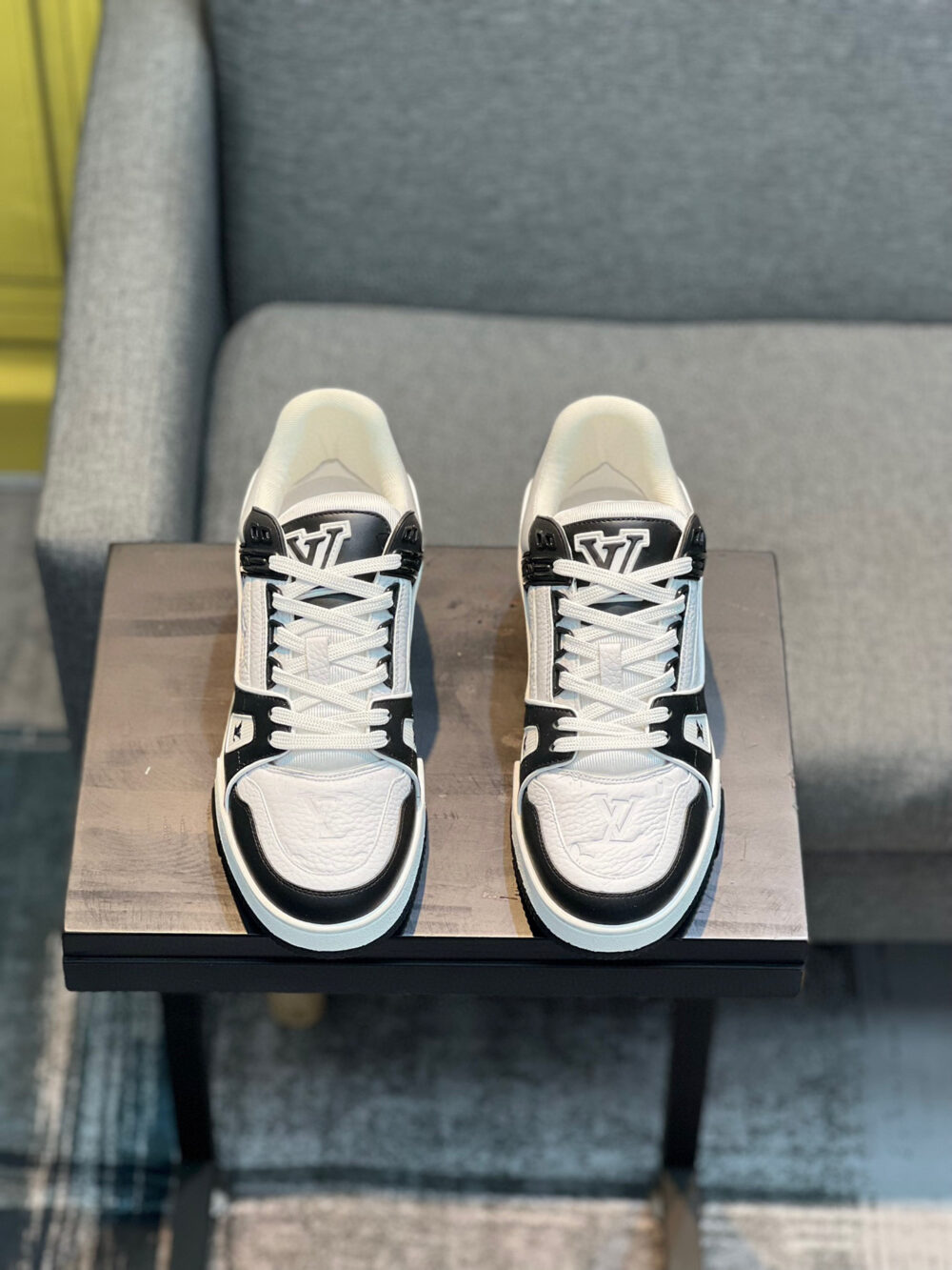 louis vuitton stellar sneaker 40 n - Image 4