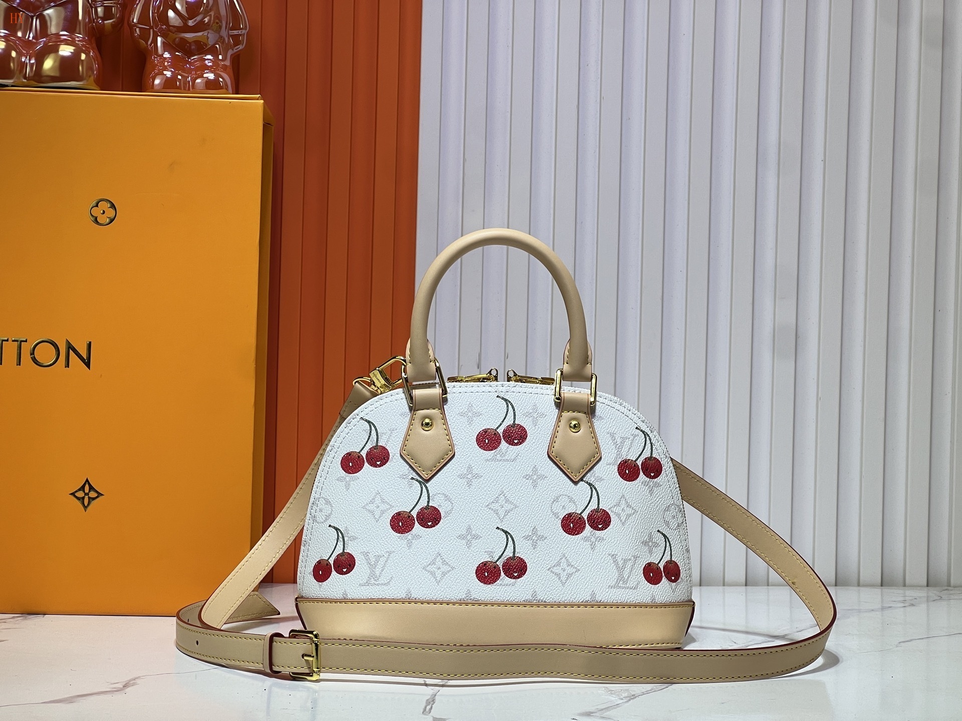 louis vuitton cherry print handbag - 23.5x17.5x11.5 cm - Image 4