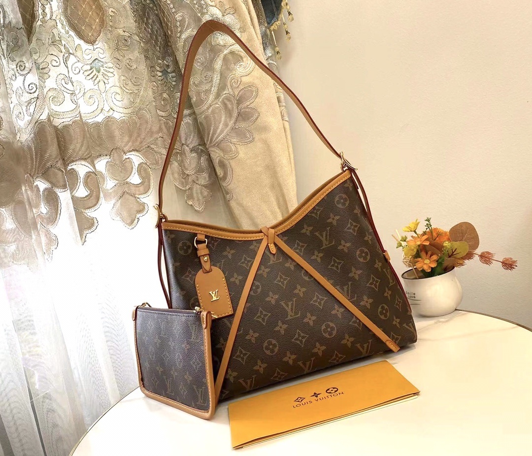 louis vuitton monogram shoulder bag 29x12x24 cm - Image 4