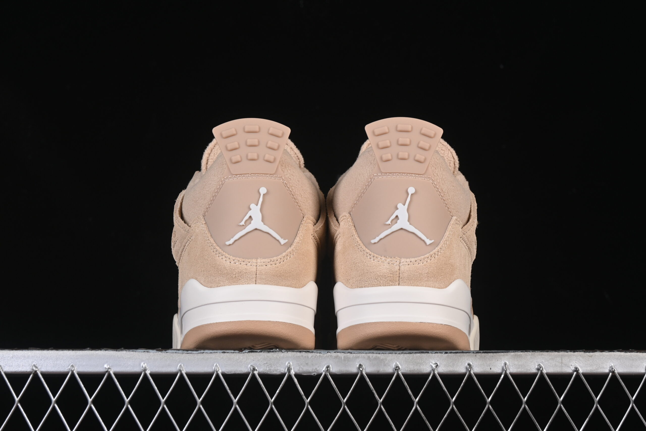 air jordan 4 retro 'cozy girl' hv0823-200 - Image 4