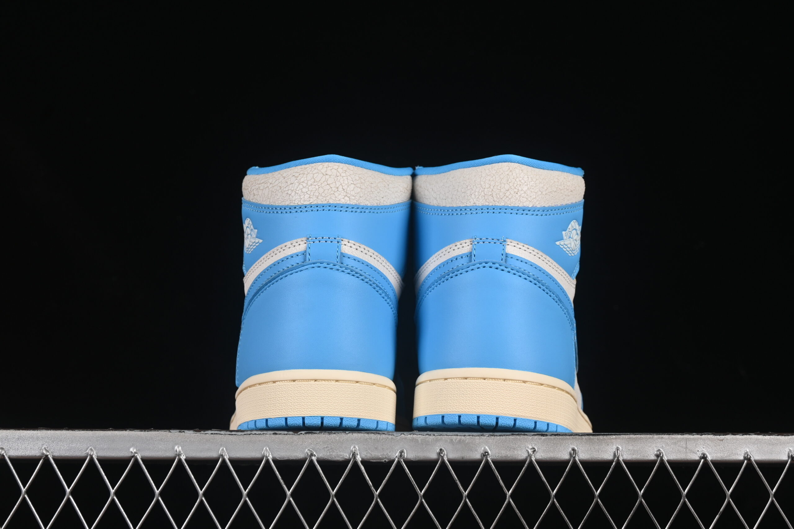 air jordan 1 high og 'unc reimagined' dz5485-402 - Image 4