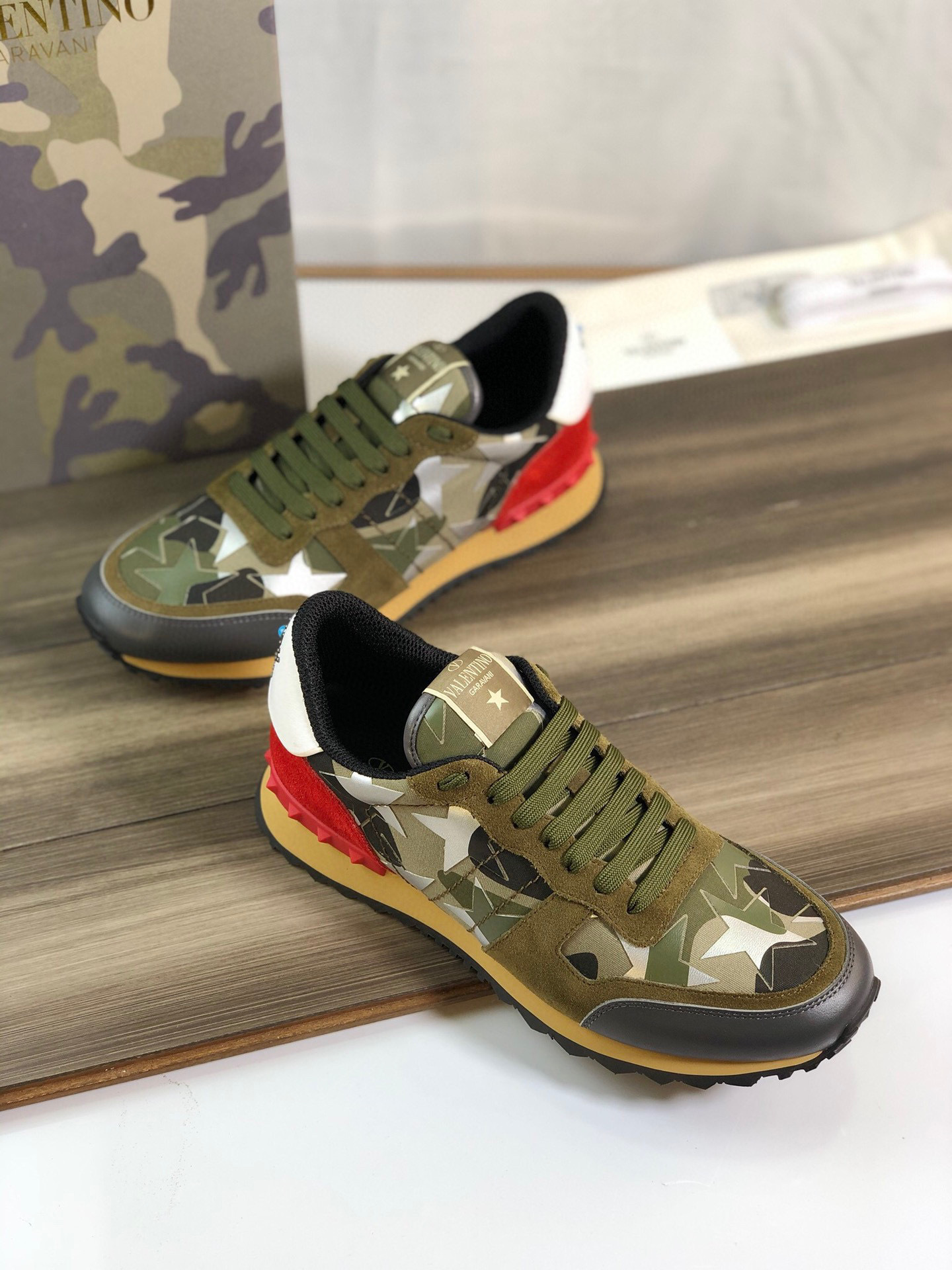 valentino casual sneakers 38-44 camo design - Image 4