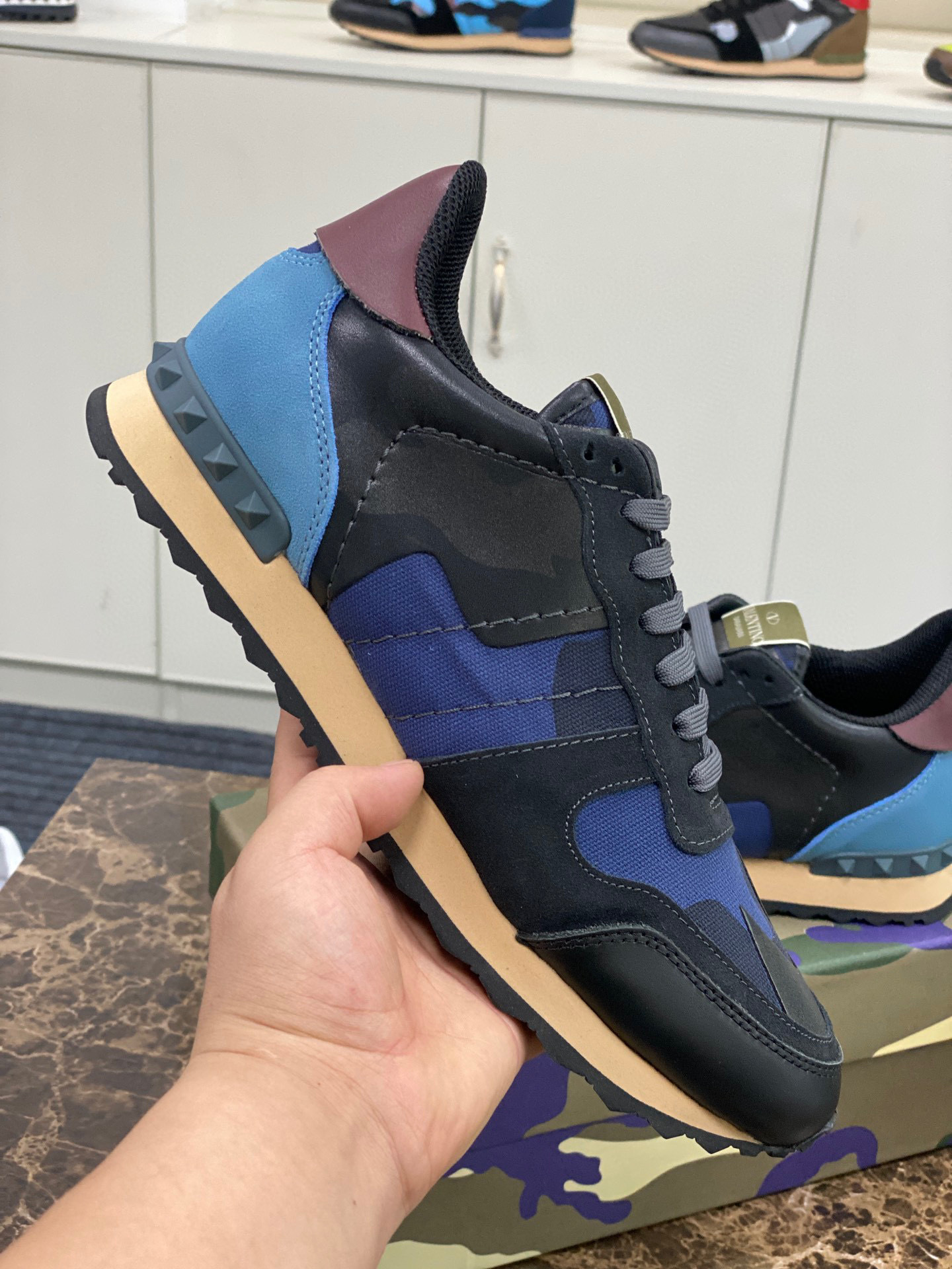 valentino casual sneakers size 38-44 - Image 4