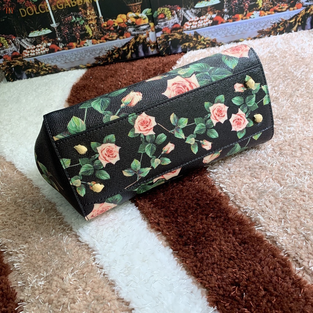 dolce & gabbana floral print handbag 25*20*12 - Image 4