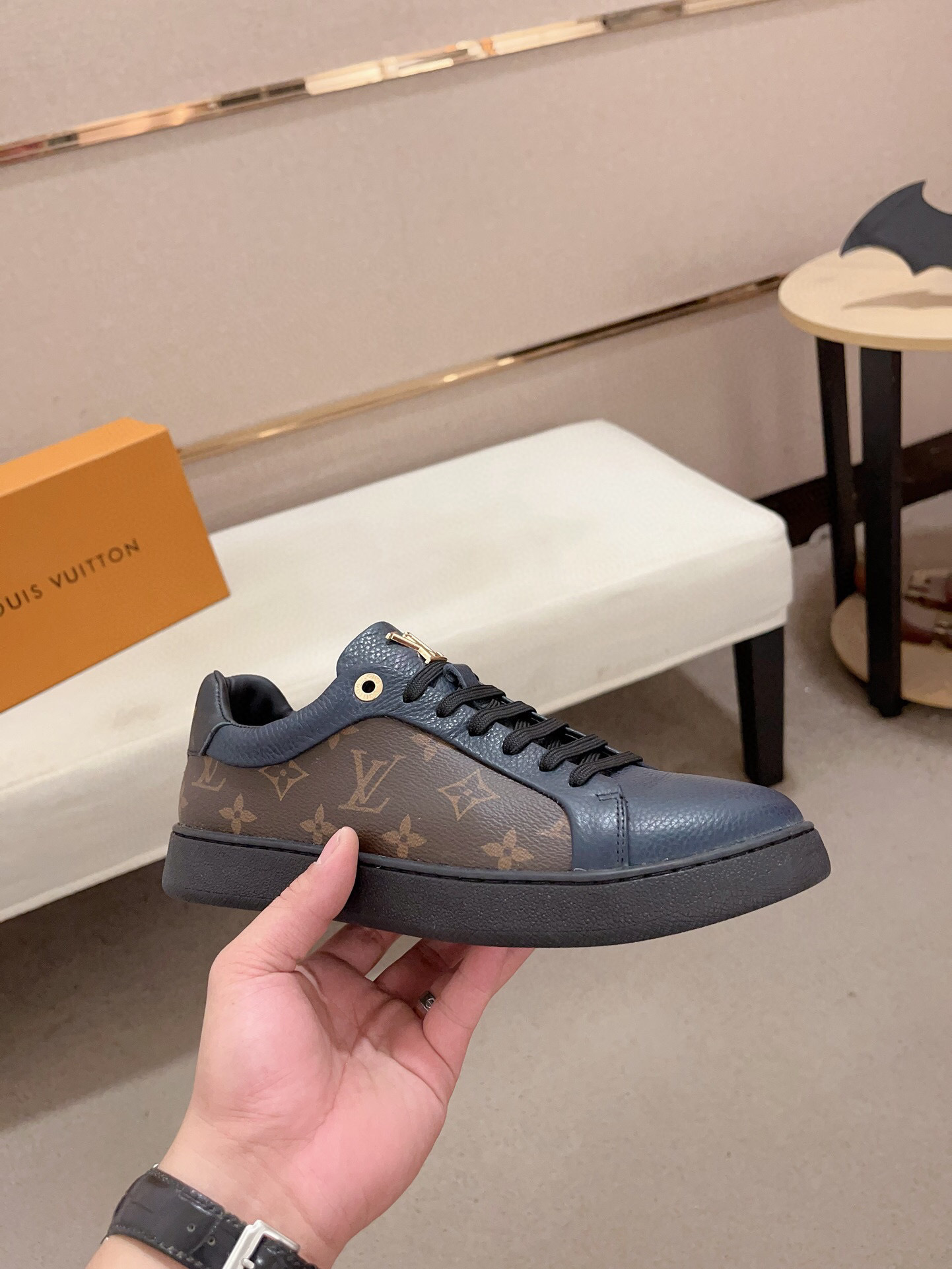 louis vuitton casual sneakers 38-44 - Image 4