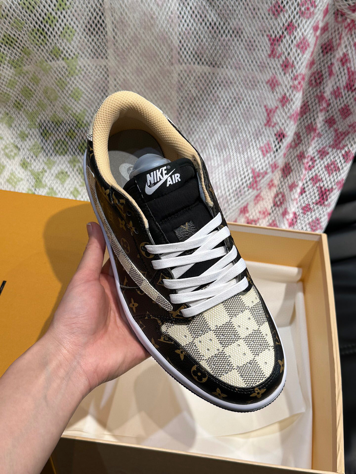 louis vuitton x nike air sneakers 38-44 - Image 4