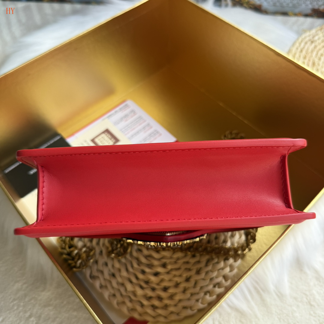 dolce & gabbana red heart bag 19*13*4.5, model 532024 - Image 4