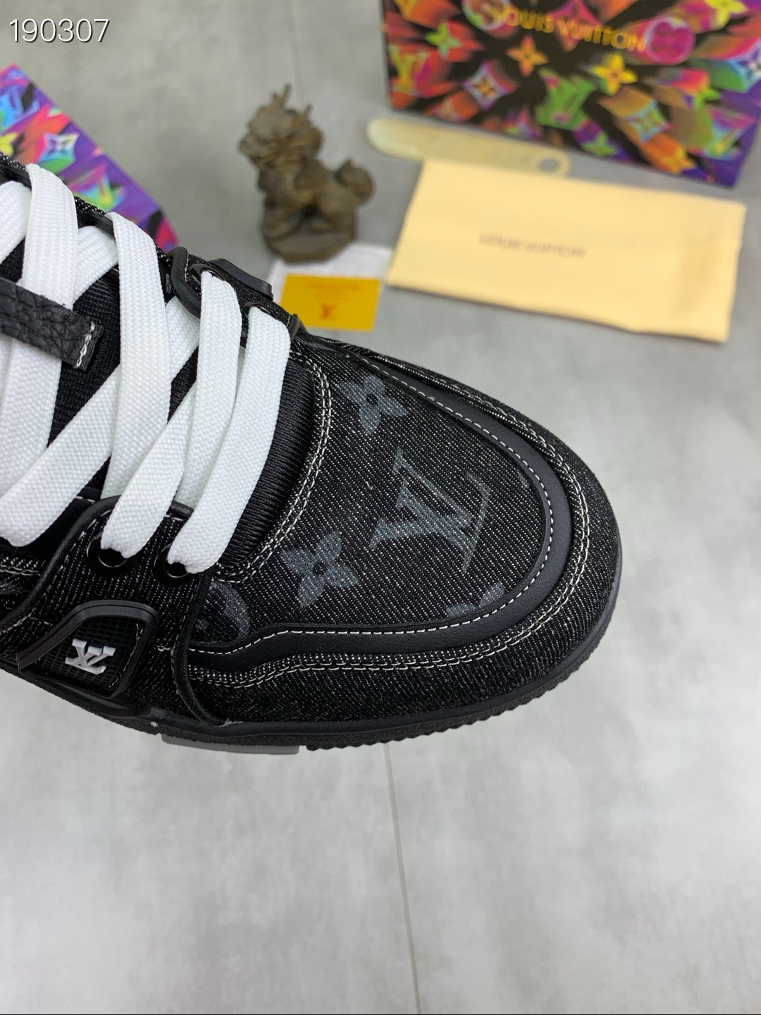 louis vuitton l sneakers size 38-44 cl320 - Image 4