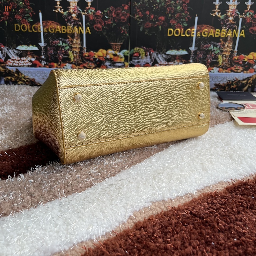 dolce & gabbana gold handbag 25x20x12 cm - model 532023 - Image 4