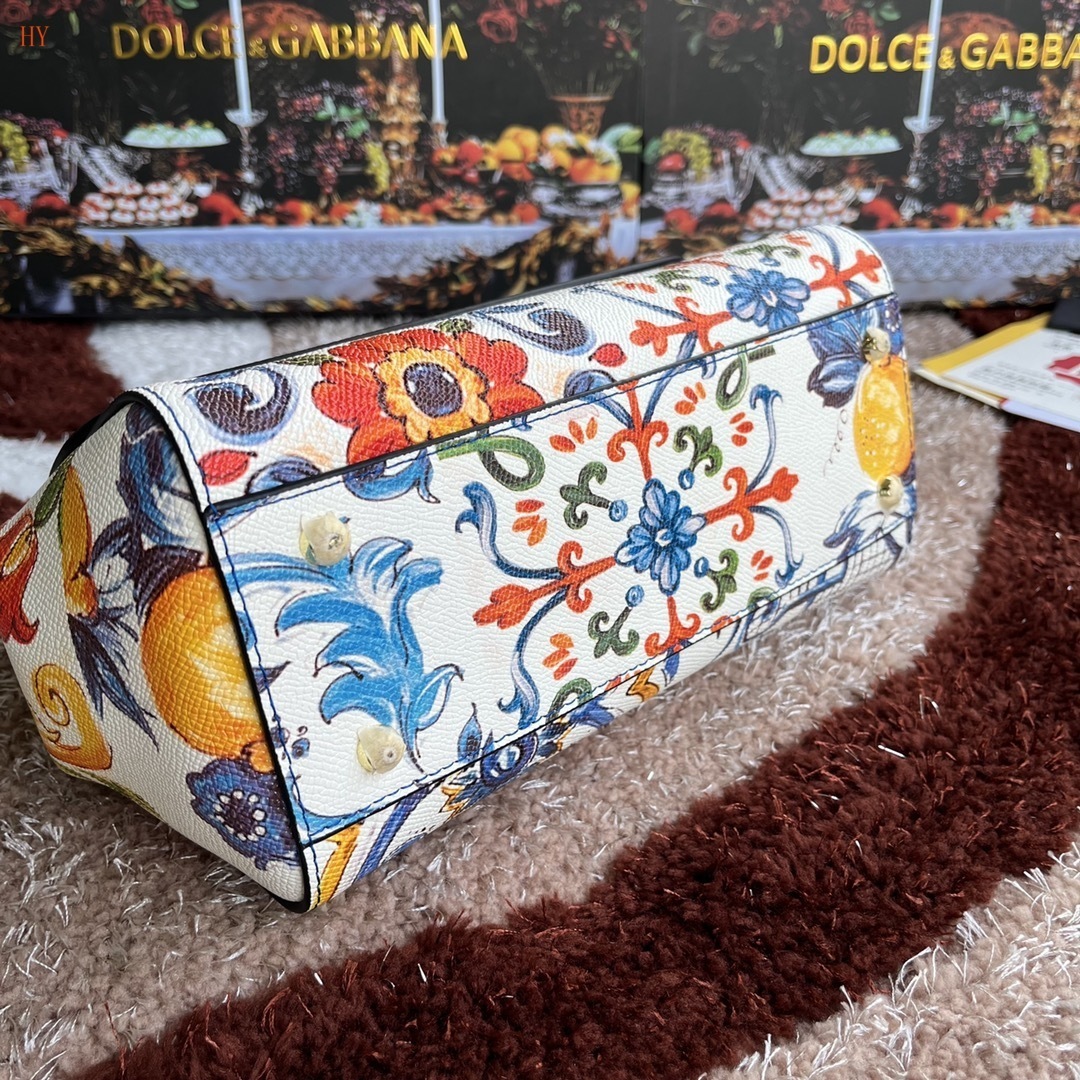 dolce & gabbana floral print handbag 25*20*12.5 cm - Image 4