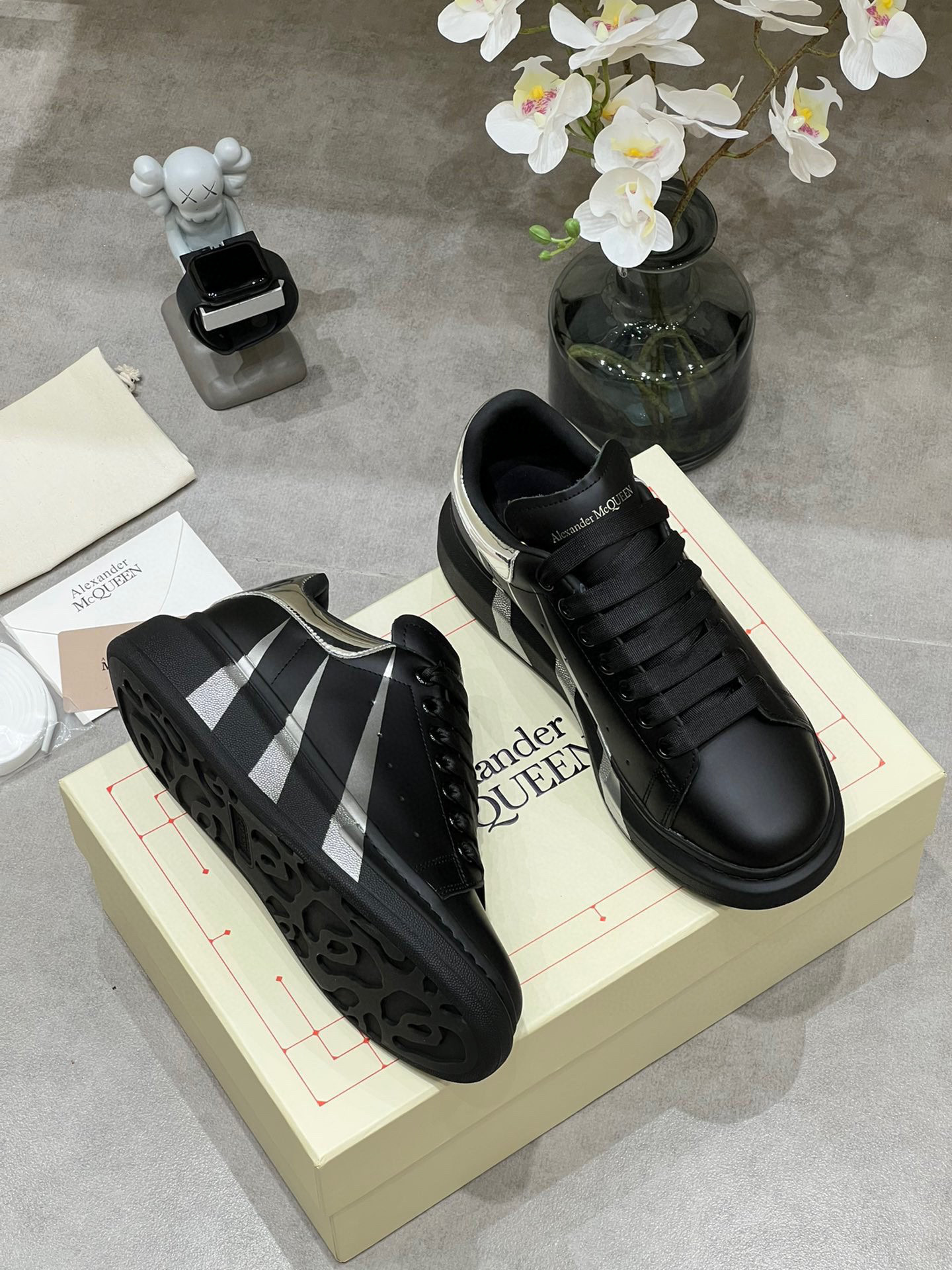 alexander mcqueen black sneakers 35-44 - Image 4