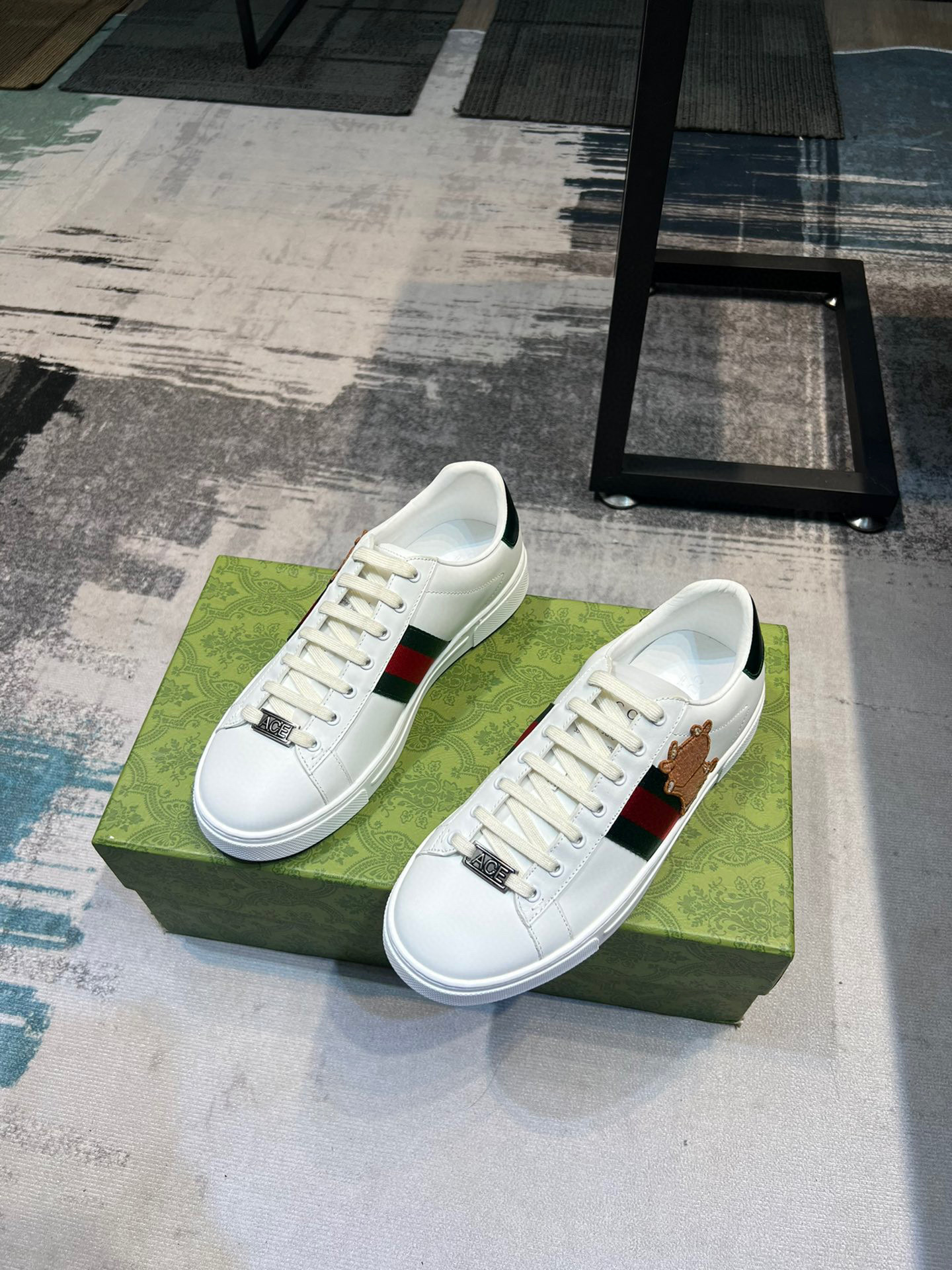 gucci g couples sneakers 35-44 with bear design - Image 4
