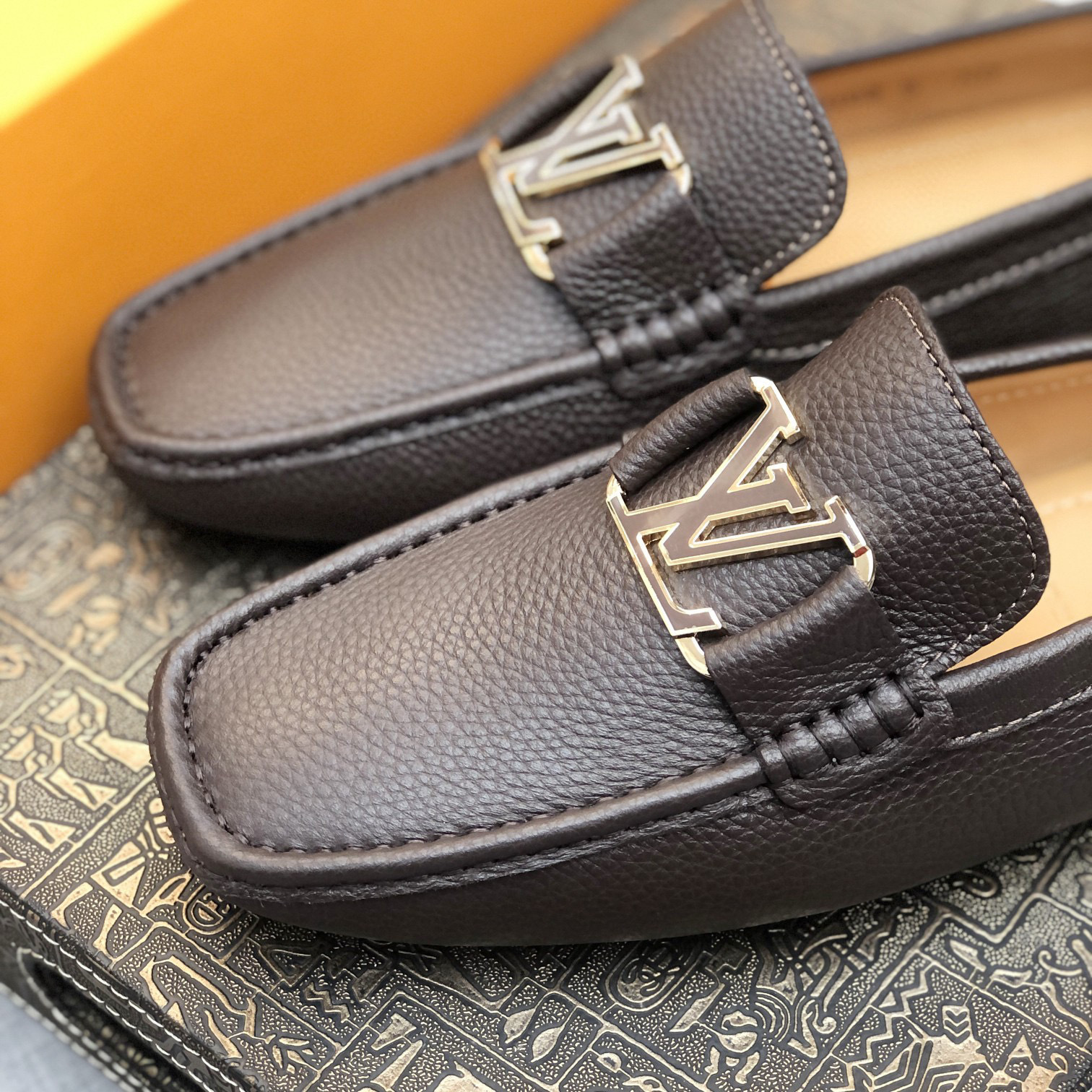 louis vuitton slip-on shoes, size 38-44 - Image 4