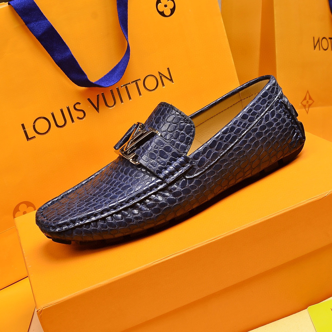 louis vuitton slip-on shoes, size 38-44 - Image 4