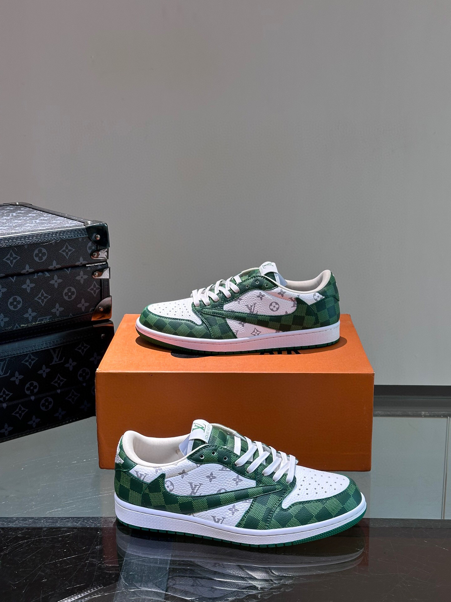 louis vuitton l casual sneakers size 38-44 - Image 4