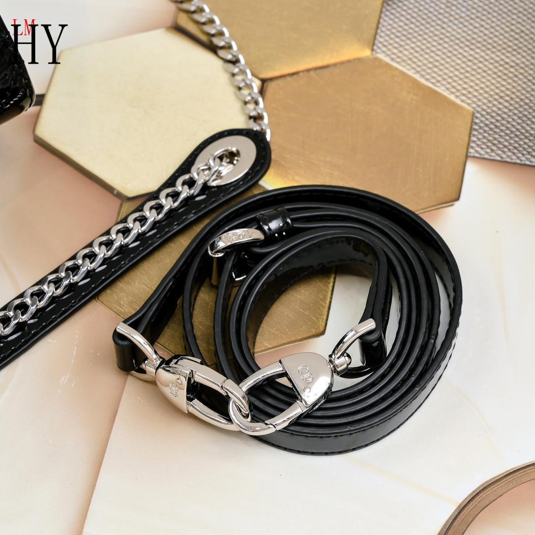 dior black patent leather handbag 17cm - Image 4