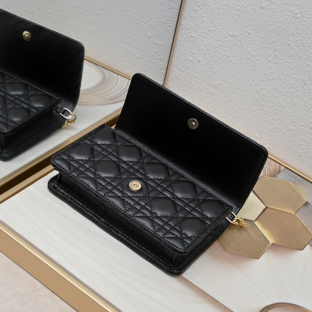 dior black quilted leather wallet on chain - 20 x 11.5 x 3.5 cm - Image 4