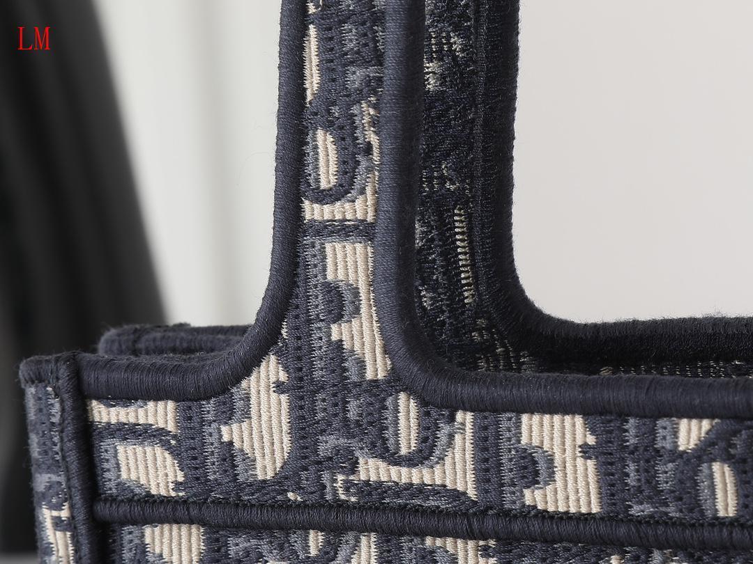 dior mini tote bag - 22x17x7 cm - Image 4