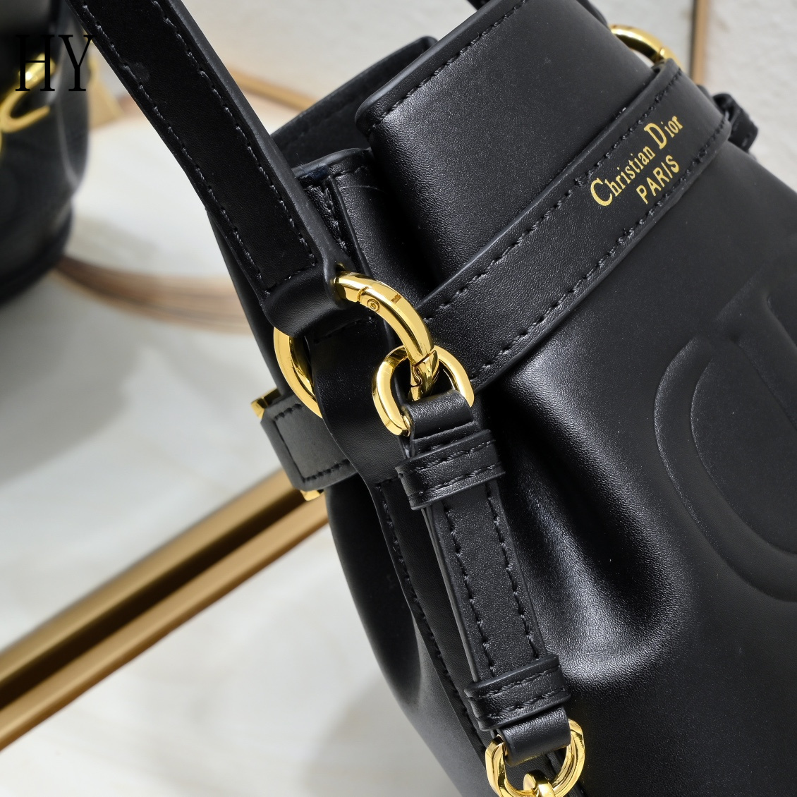dior black bucket bag with gold accents - 17x7x18cm - Image 4