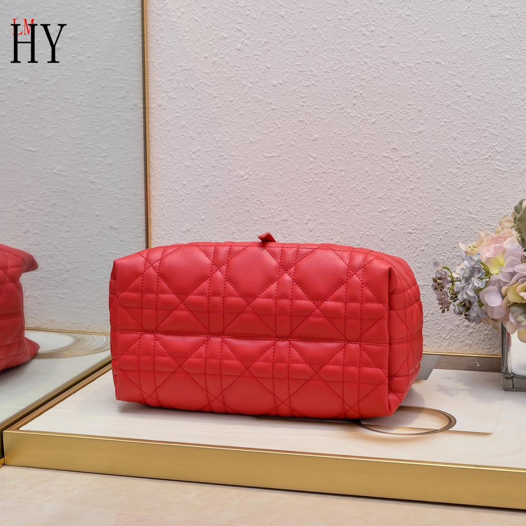 dior red quilted handbag set - 28.5*19*21cm - Image 4