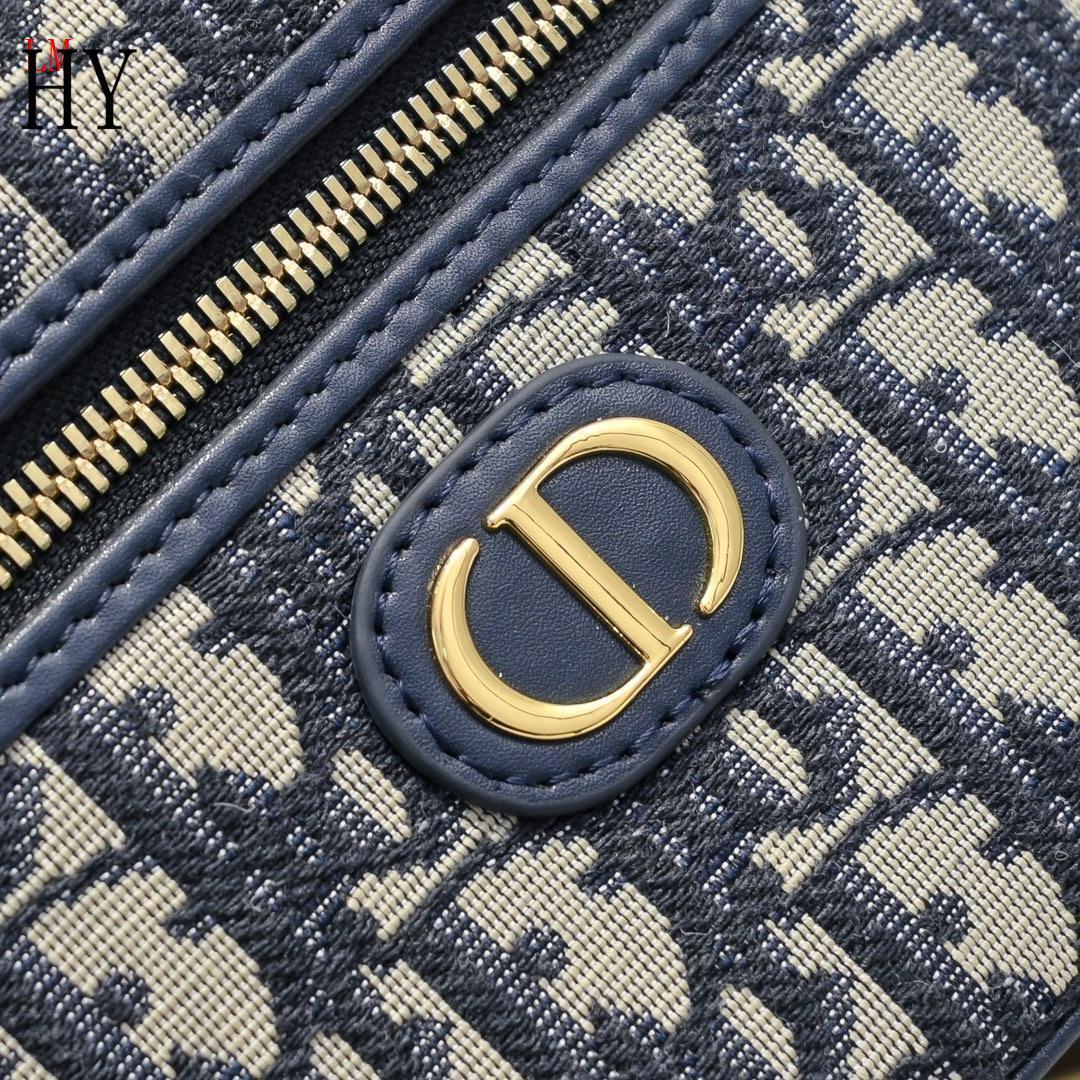 dior 20.5x12.8x13.5 cosmetic bag - model 408052 - Image 4