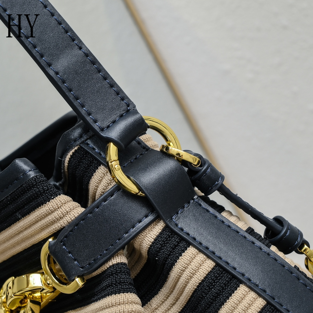 dior striped bucket bag - 24x24.5x10 cm - Image 4