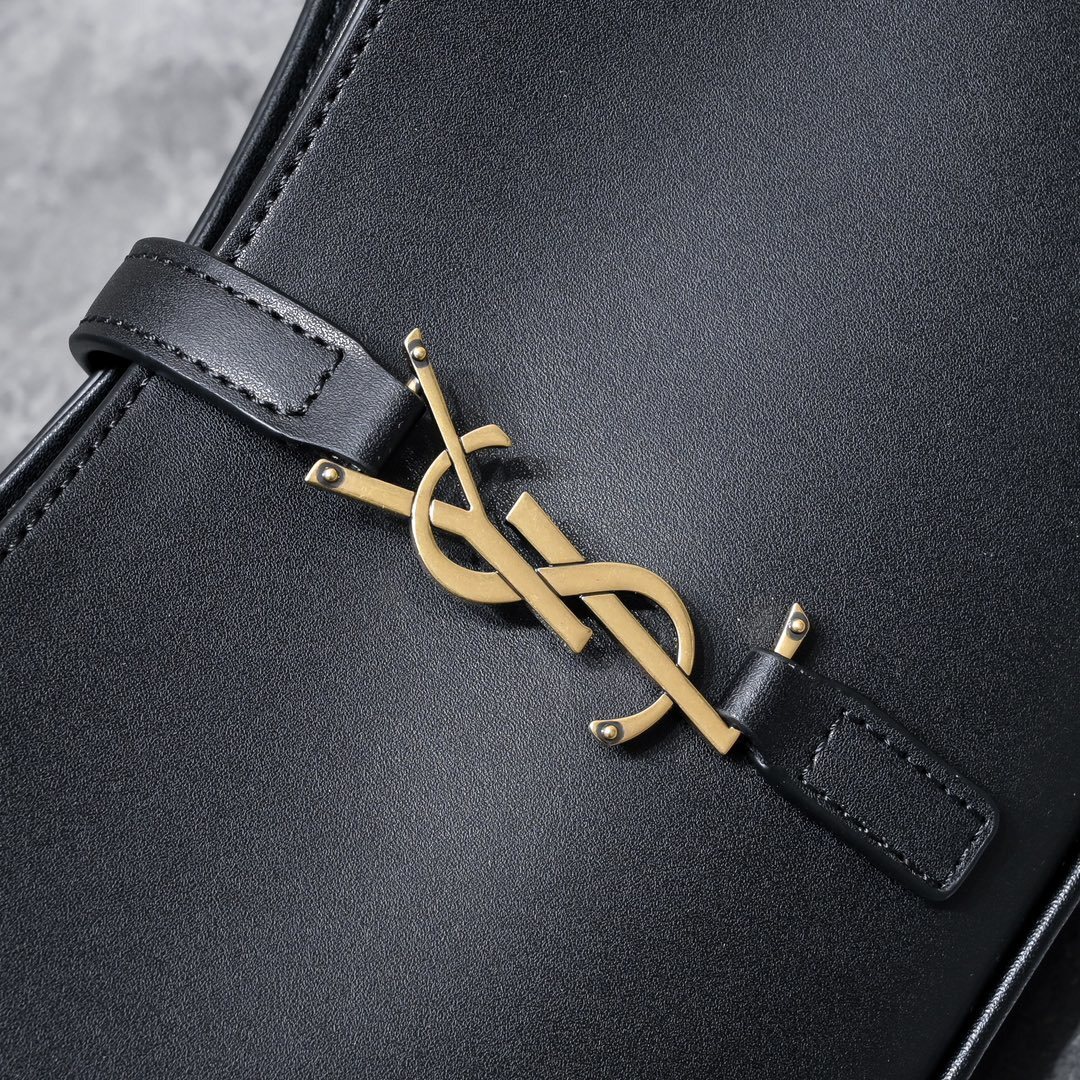 yves saint laurent black handbag 24.5x16x6cm - Image 4