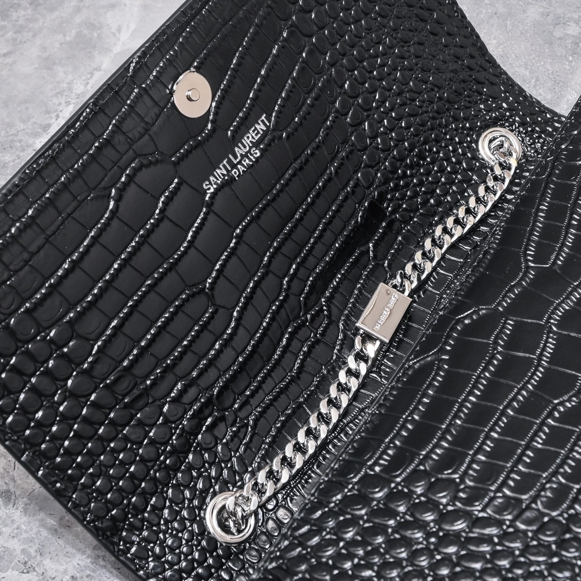 yves saint laurent black croc-embossed bag 24*5.5*14.5 - Image 4
