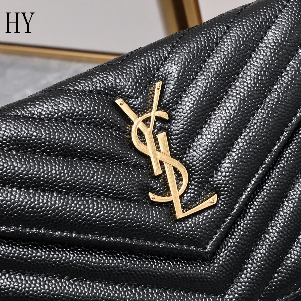 yves saint laurent black chevron wallet on chain - 20x17x6cm - Image 4