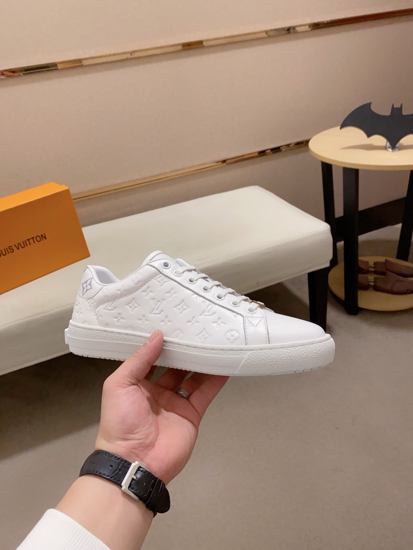louis vuitton l casual shoes 38-44 - Image 4